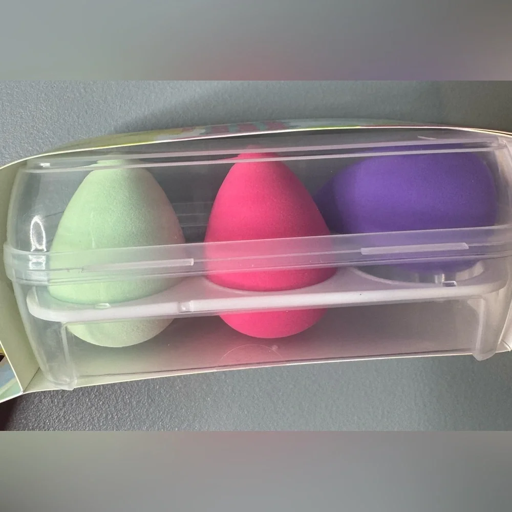 3-Pack Beauty Blender Sponges - Multicolor vibrant latex free egg shaped